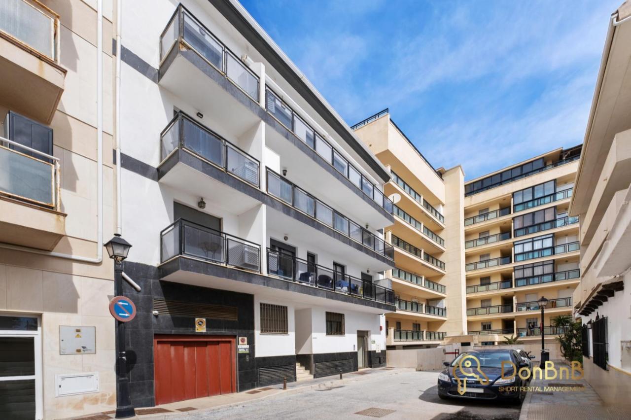 Cozy Apartment With Sea View And Private Parking In Fuengirola Buitenkant foto